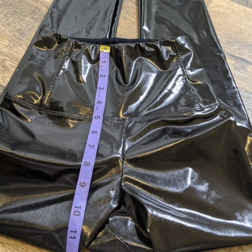 Aritzia Wilfred Daria Shiney Black Faux Leather Vegan Legging Pants - Picture 5 of 8
